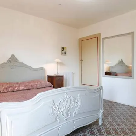 Apartment Marik's House Lucca