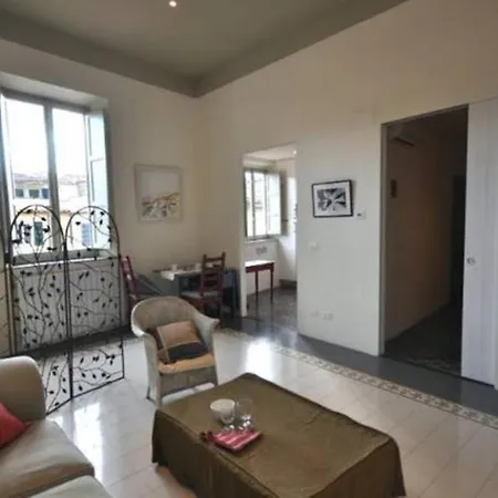 Apartment Marik's House Lucca
