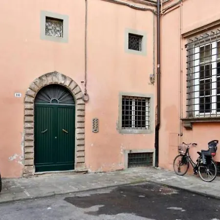 Marik's House * Lucca